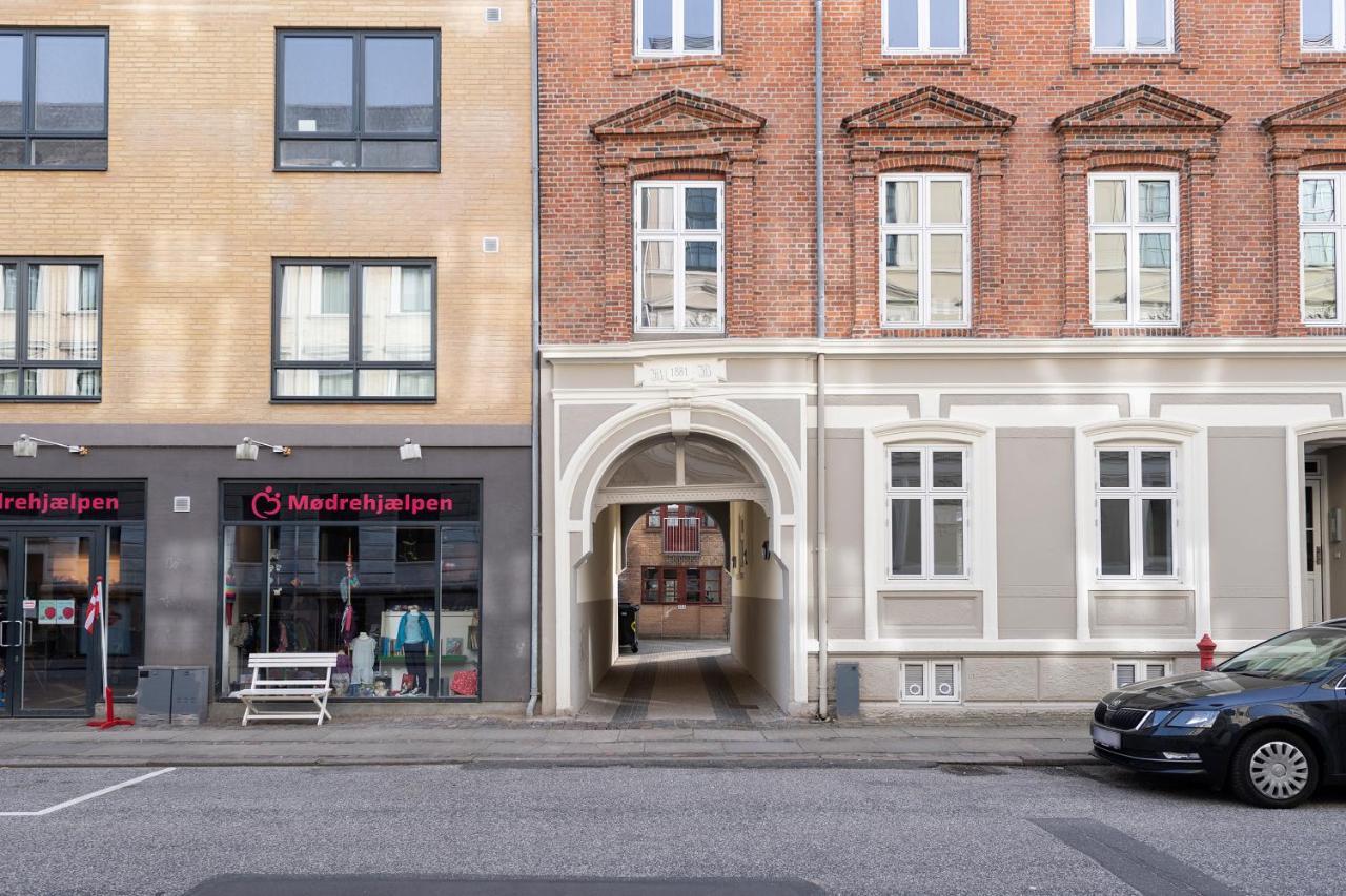 Aday - Apartment Suite 2 Aalborg Center 外观 照片