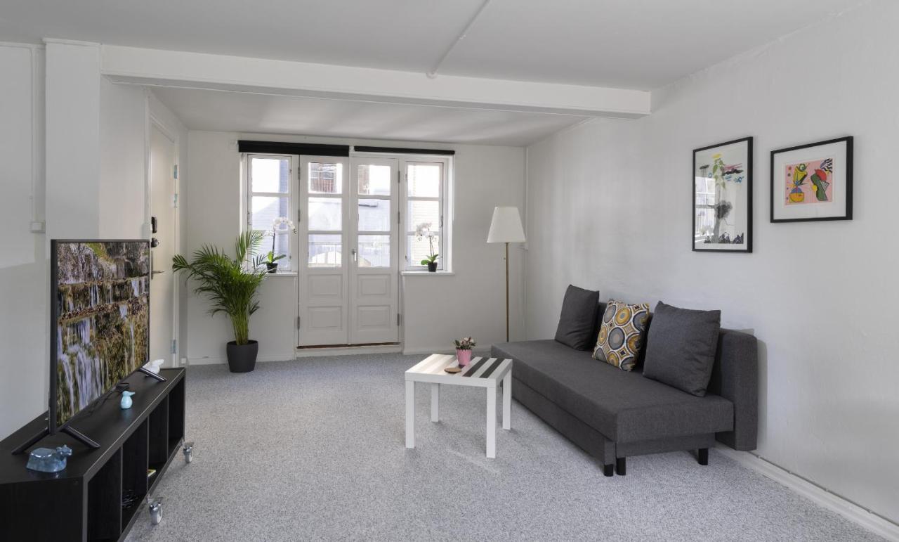 Aday - Apartment Suite 2 Aalborg Center 外观 照片