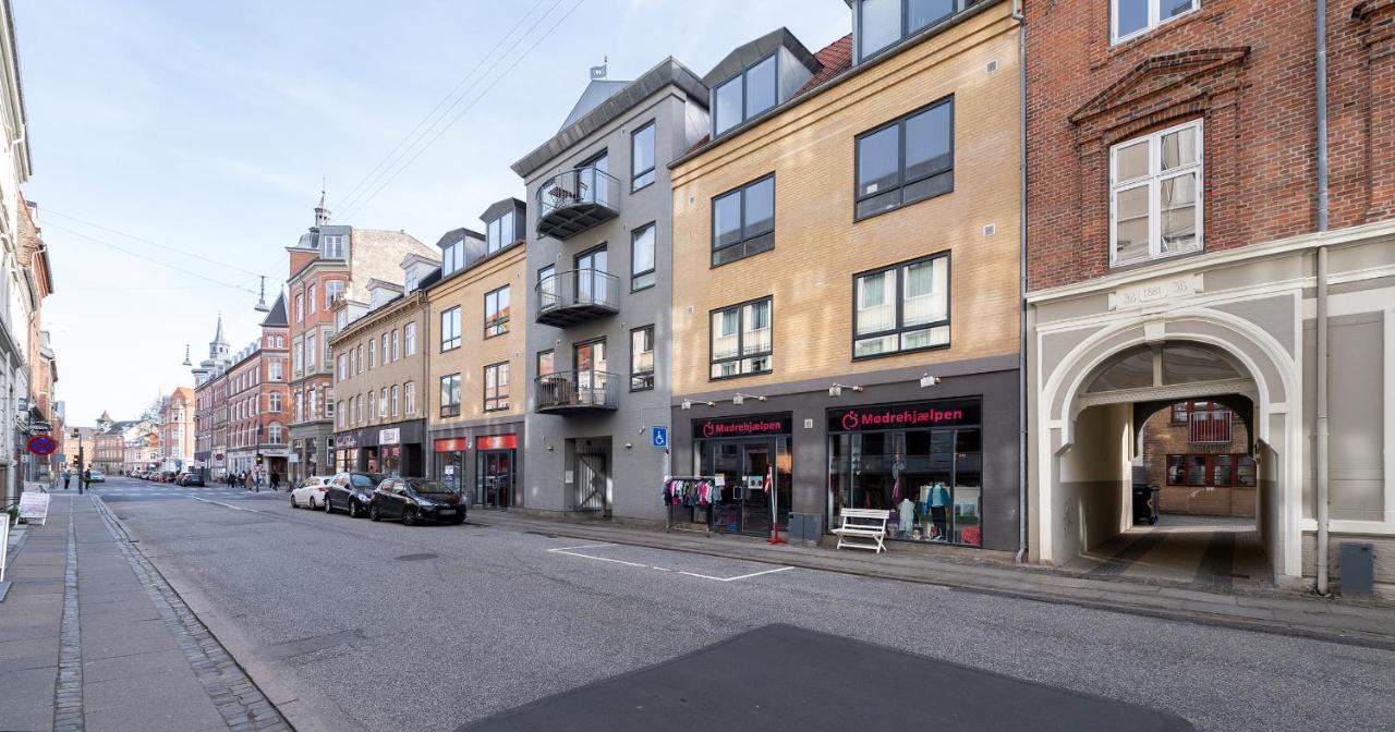 Aday - Apartment Suite 2 Aalborg Center 外观 照片